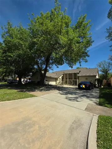 10727 Kitty Brook Drive Houston TX 77071