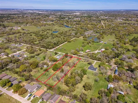 6009 Terrebonne Road Hitchcock TX 77563