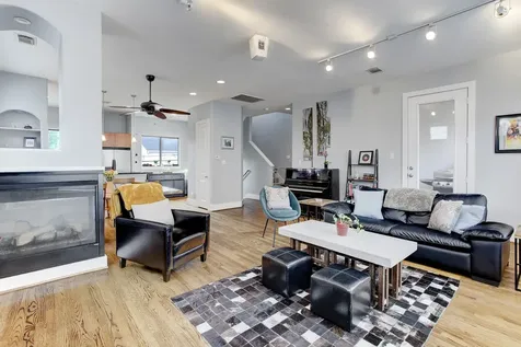 408 Parker Street Houston TX 77007