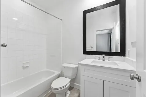 408 Parker Street Houston TX 77007
