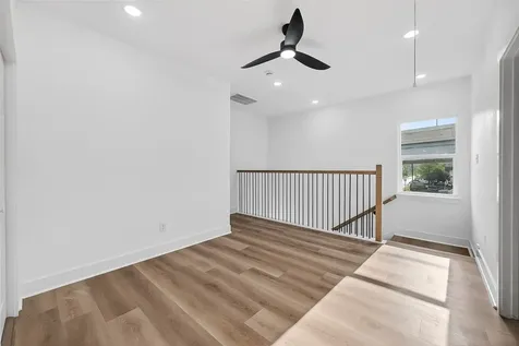 9334 Waller Street Houston TX 77012