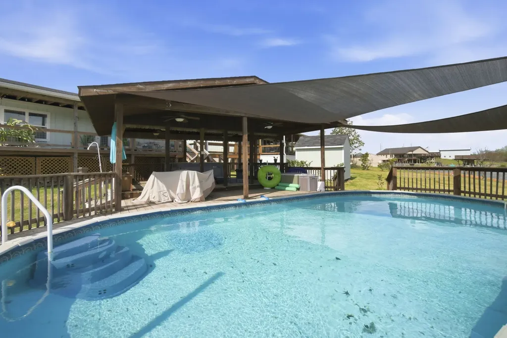 440 Birch Drive Onalaska TX 77360