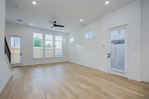 3206 Live Oak Street Houston TX 77004