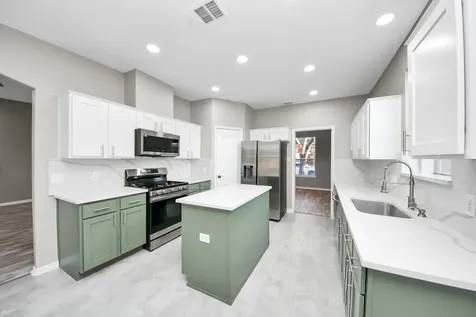 1611 Pebble Brook Missouri City TX 77459