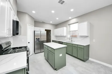 1611 Pebble Brook Missouri City TX 77459