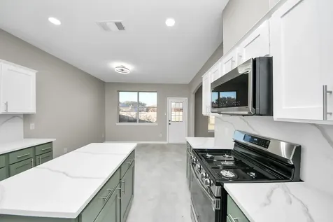 1611 Pebble Brook Missouri City TX 77459