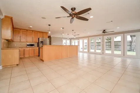 9614 Val Verde Street Houston TX 77063