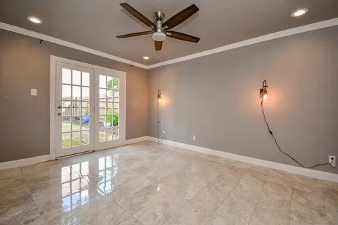 9614 Val Verde Street Houston TX 77063