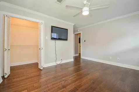 9614 Val Verde Street Houston TX 77063