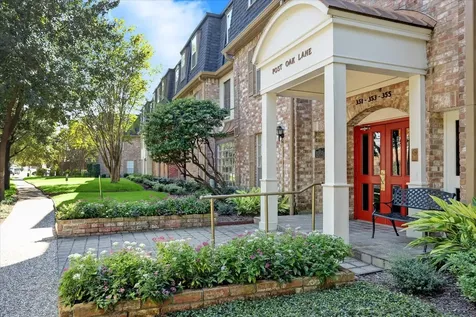 353 N Post Oak Lane 627 Houston TX 77024