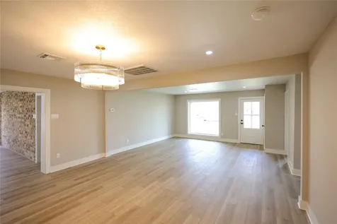 136 Talisman Street Lake Jackson TX 77566