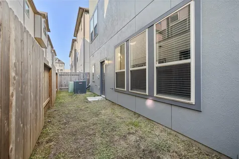 4007 Centre Valley Lane Houston TX 77043