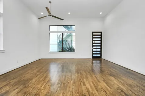 732 W 22nd Street A Houston TX 77008