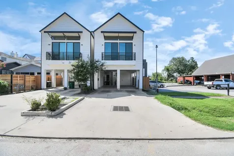 732 W 22nd Street A Houston TX 77008
