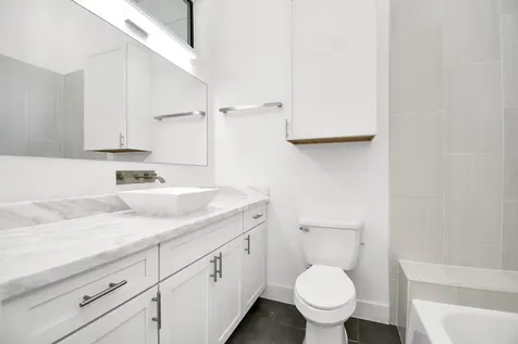 732 W 22nd Street A Houston TX 77008