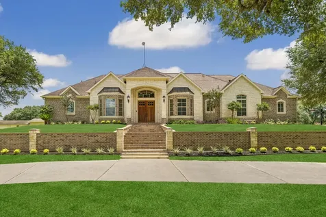 515 Otto Street East Bernard TX 77435