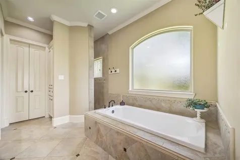 515 Otto Street East Bernard TX 77435
