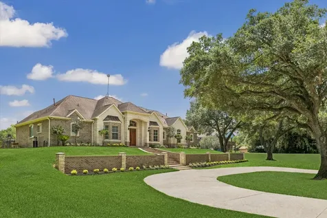 515 Otto Street East Bernard TX 77435