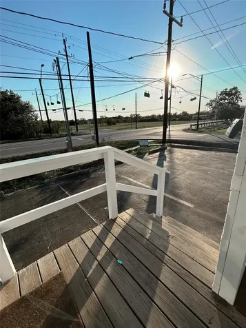 927 27th Street Dickinson TX 77539