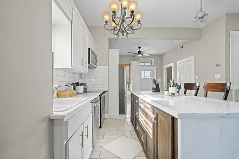 4106 Winnie Street Galveston TX 77550