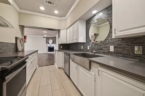4024 Breakwood Drive Houston TX 77025