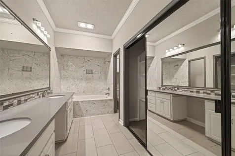 4024 Breakwood Drive Houston TX 77025