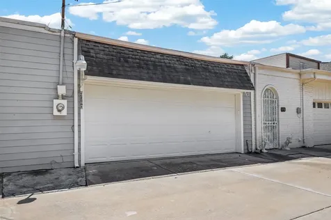 4024 Breakwood Drive Houston TX 77025
