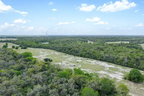 9000 Fm 2000 Caldwell TX 77836