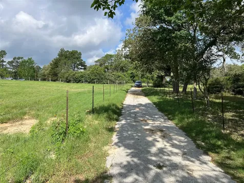 9000 Fm 2000 Caldwell TX 77836