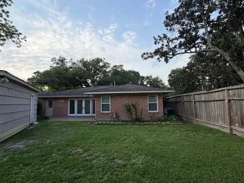 5339 Carew Street Houston TX 77096