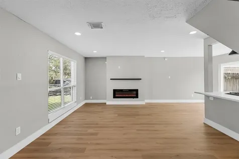 12223 Kingslake Forest Drive Houston TX 77044