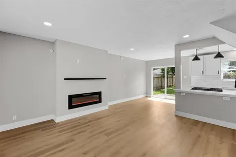 12223 Kingslake Forest Drive Houston TX 77044