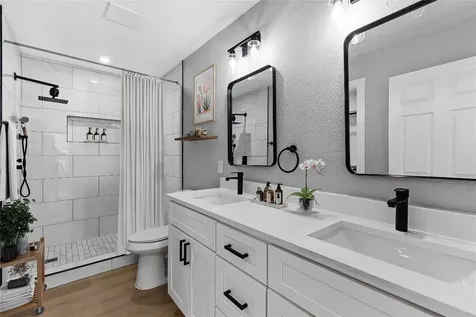 12223 Kingslake Forest Drive Houston TX 77044