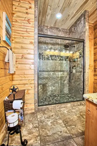 520 Mccoury Loop Milam TX 75959