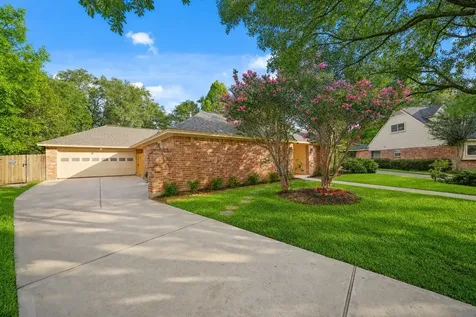 11804 Westmere Drive Houston TX 77077