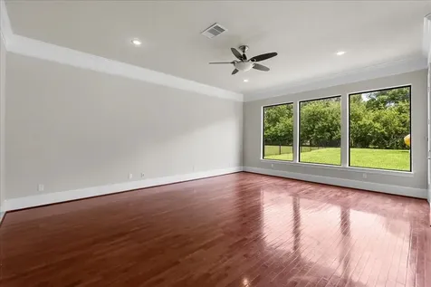 205 Del Monte Drive Friendswood TX 77546