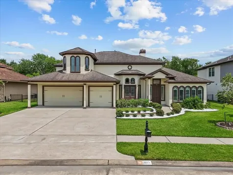 205 Del Monte Drive Friendswood TX 77546