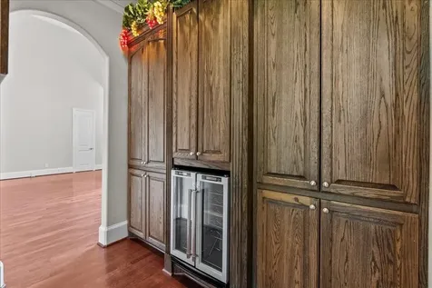 205 Del Monte Drive Friendswood TX 77546
