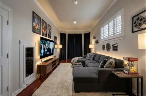 205 Del Monte Drive Friendswood TX 77546