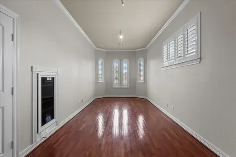 205 Del Monte Drive Friendswood TX 77546