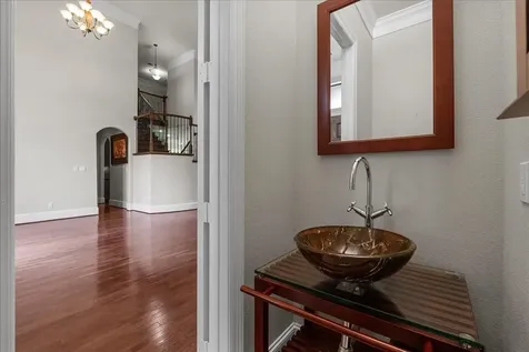 205 Del Monte Drive Friendswood TX 77546