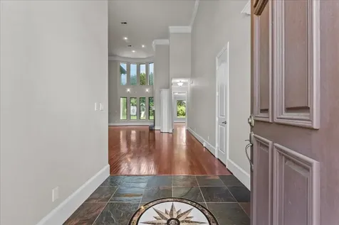 205 Del Monte Drive Friendswood TX 77546