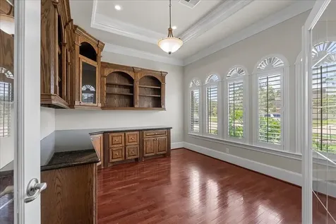 205 Del Monte Drive Friendswood TX 77546