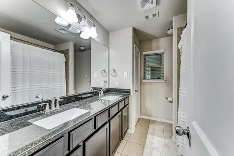 9110 Wapiti Trail Conroe TX 77303