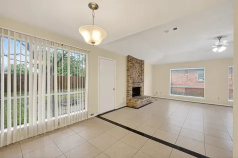 16738 Quailbriar Missouri City TX 77489