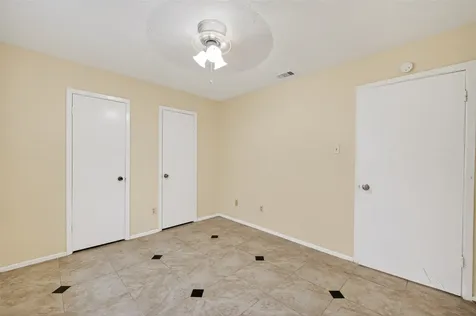 16738 Quailbriar Missouri City TX 77489