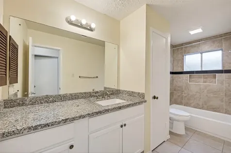 16738 Quailbriar Missouri City TX 77489