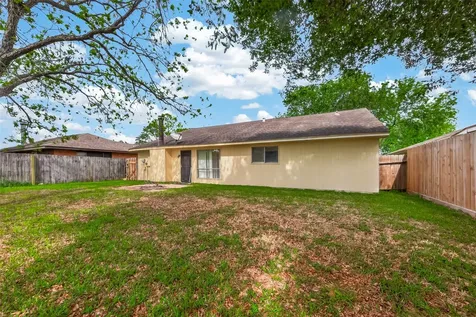16738 Quailbriar Missouri City TX 77489