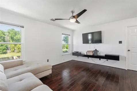 1502 Rushworth Drive Houston TX 77014