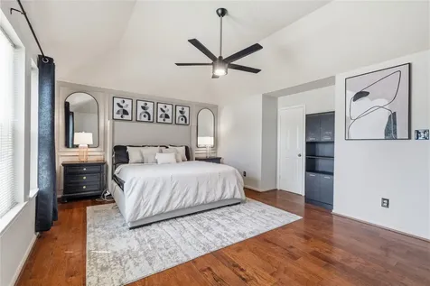 1502 Rushworth Drive Houston TX 77014